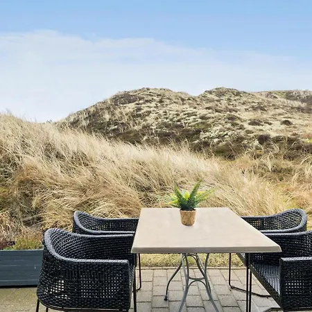 Casa de Férias 2 Bedroom Awesome In Hvide Sande Havrvig